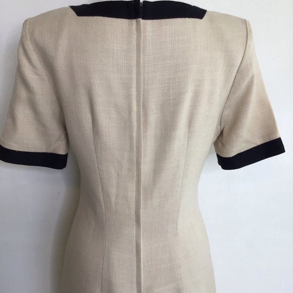 Jacqueline Ferrar Vintage Women Cream Black Trim Sheath Dress Square Neck 4 - Picture 6 of 11